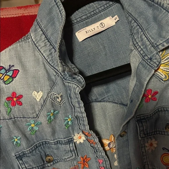 Billy T heavily Embroidered Denim Shirt. Flower power hippie vibe.  Small. - Picture 3 of 8